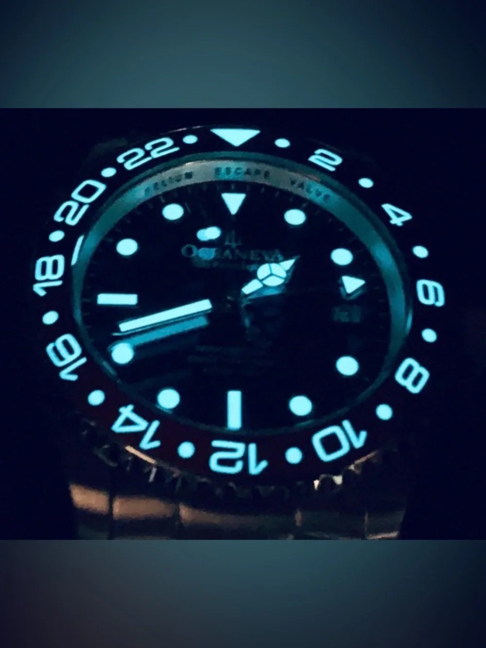 Oceaneva Men's Deep Marine Explorer GMT 1250M Pro Diver Red/Black Swiss Quartz